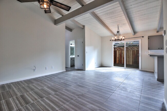 231 Mar Vista Dr in Aptos, CA - Building Photo - Building Photo