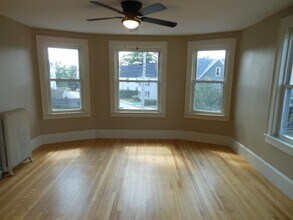 677 Belmont St in Manchester, NH - Building Photo - Building Photo