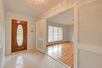5734 Spellman Rd in Houston, TX - Building Photo - Building Photo