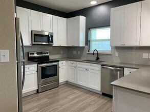 1011 Debby Ct in Wylie, TX - Building Photo - Building Photo