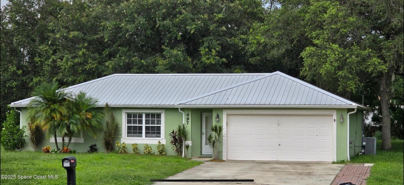 497 Forgal Ave NE in Palm Bay, FL - Building Photo