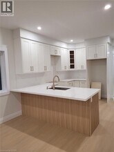 269 Dumfries Ave in Kitchener, ON - Building Photo - Building Photo