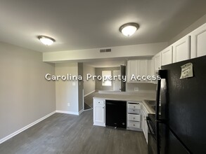 2712 Stewart Dr in Raleigh, NC - Building Photo - Building Photo