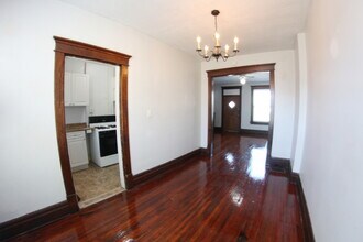 2492 Summit St in Columbus, OH - Building Photo - Building Photo