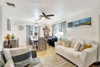 42 Pinewood Blvd in Lehigh Acres, FL - Building Photo - Building Photo