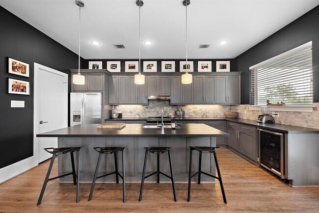 1304 Nashua St in Houston, TX - Building Photo - Building Photo