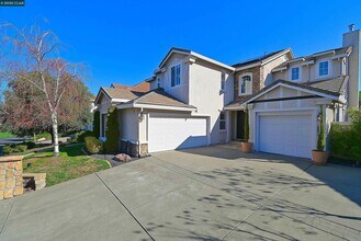 829 Deer Spring Cir in Concord, CA - Building Photo - Building Photo