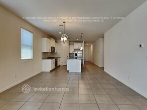 17705 W Pinnacle Vista Dr in Surprise, AZ - Building Photo - Building Photo