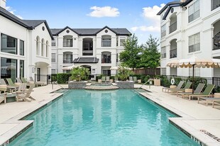 777 Dunlavy St in Houston, TX - Building Photo