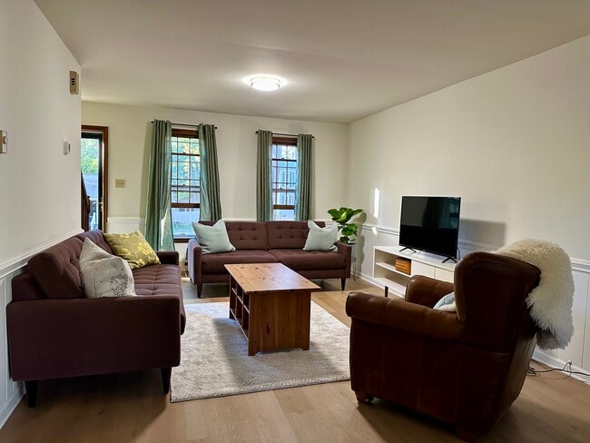 4805 Candlelight Pl in Glen Allen, VA - Building Photo - Building Photo