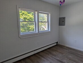 581 Proctor Ave in Revere, MA - Foto de edificio - Building Photo