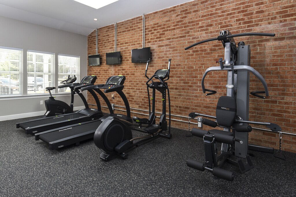 Holly Court Apartments in Pitman, NJ