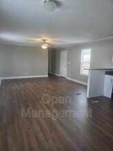 8701 NE 107th Pl in Kansas City, MO - Building Photo - Building Photo