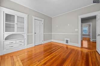 381 Adams St in Boston, MA - Building Photo - Building Photo