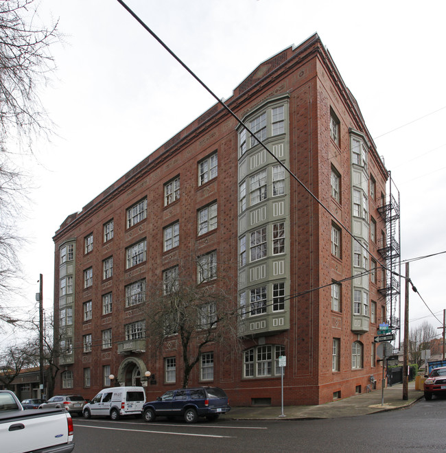 The Wickersham Apartments in Portland, OR - Building Photo - Building Photo