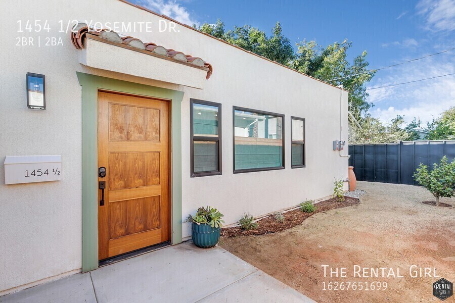1454 Yosemite Dr in Los Angeles, CA - Building Photo