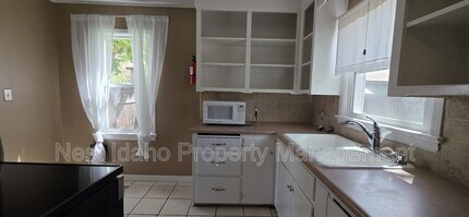 1628 S Reinhart Dr in Boise, ID - Foto de edificio - Building Photo