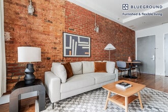 72 Willoughby St, Unit SI FL3-ID2167 in Brooklyn, NY - Building Photo - Building Photo