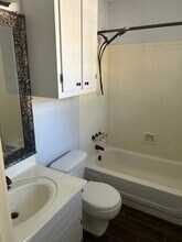 957 Rustwood Dr in Biloxi, MS - Foto de edificio - Building Photo