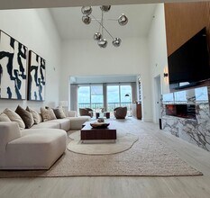 17031 Boca Club Blvd in Boca Raton, FL - Building Photo - Building Photo