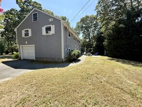 20 Trumet Rd in Harwich, MA - Building Photo - Building Photo