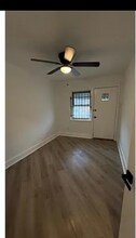 2429 S Frazier St in Philadelphia, PA - Building Photo - Building Photo