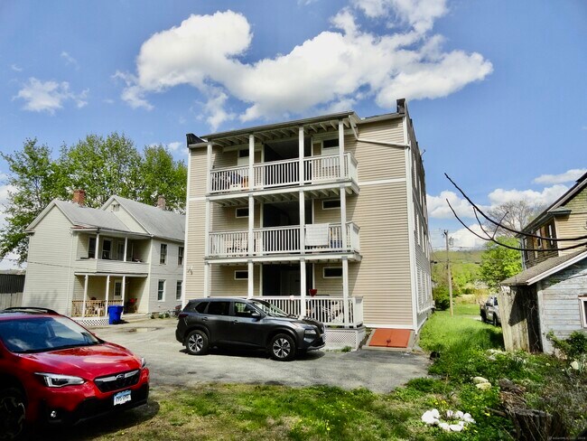 280 Park Ave-Unit -1N in Torrington, CT - Building Photo - Building Photo