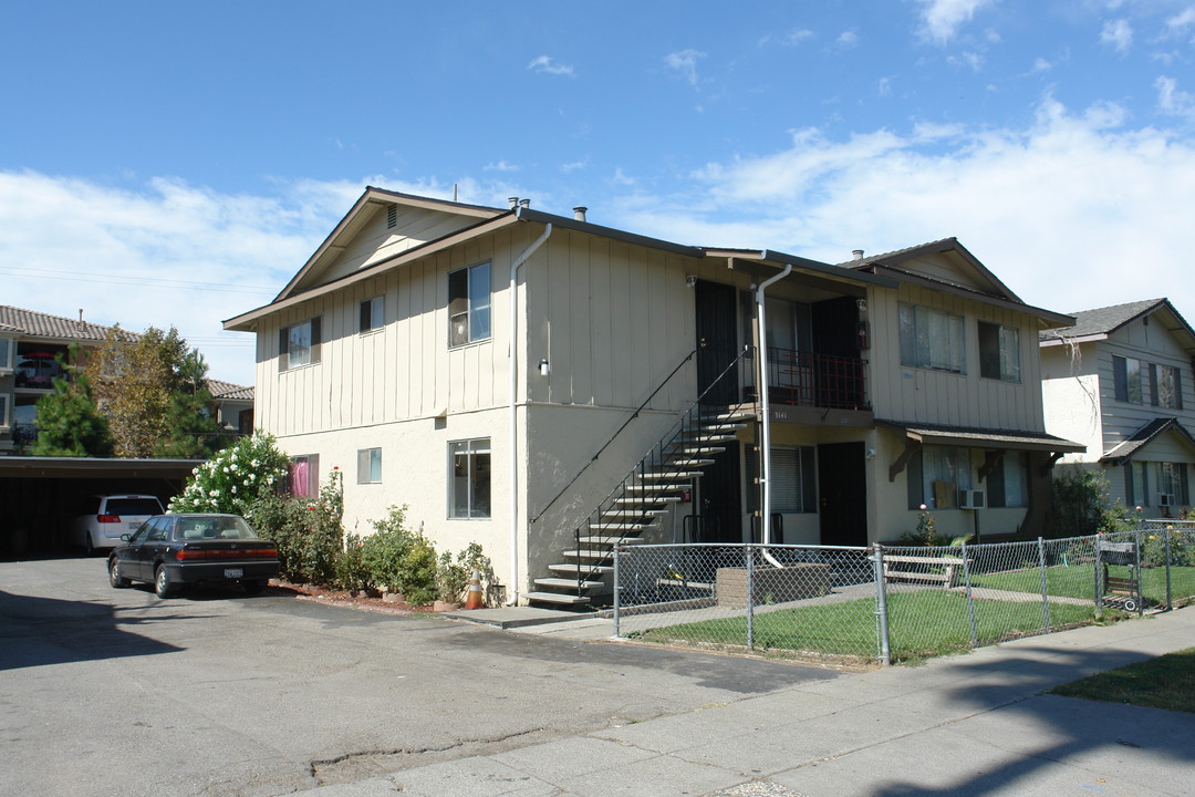 3141 Pearl Ave in San Jose, CA - Foto de edificio