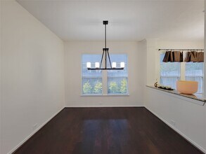 5311 Timber Ct Hollow in Houston, TX - Building Photo - Building Photo