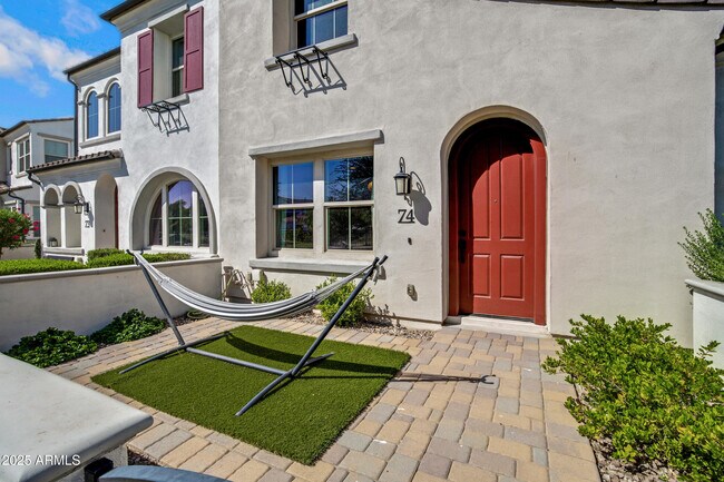 2477 W Market Pl in Chandler, AZ - Building Photo - Building Photo