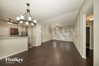 1009 SW 153rd St in Oklahoma City, OK - Foto de edificio - Building Photo