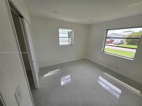 600 SW 8th Pl in Boynton Beach, FL - Building Photo - Building Photo