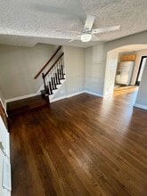 3413 Wallford Dr in Dundalk, MD - Foto de edificio - Building Photo