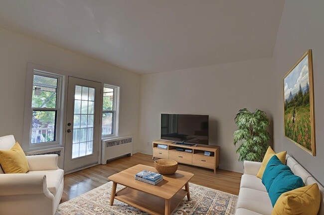 property at 973 Rue Tait