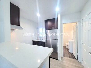 519 W 8th St in Long Beach, CA - Building Photo - Building Photo