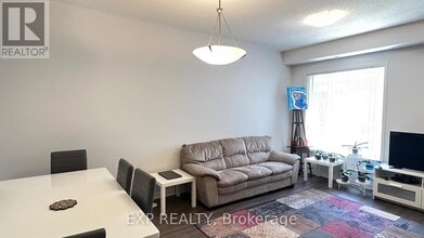 235-235 Birmingham St in Toronto, ON - Building Photo - Building Photo