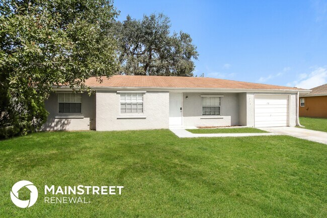 1376 23rd Pl SW in Vero Beach, FL - Foto de edificio - Building Photo