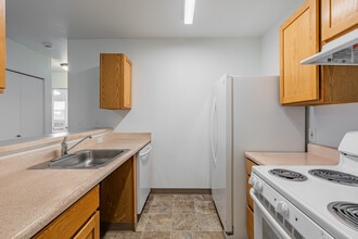 Commons in Portland, OR - Building Photo - Interior Photo