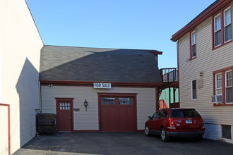 Building A in Stamford, CT - Foto de edificio - Building Photo