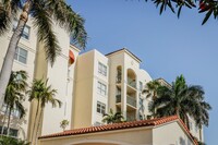 The Residences at The Carlisle Palm Beach in Lantana, FL - Foto de edificio - Building Photo