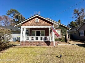 4635 Attleboro St in Jacksonville, FL - Building Photo