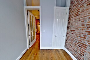 234 E 14th St, Unit 2C in New York, NY - Building Photo