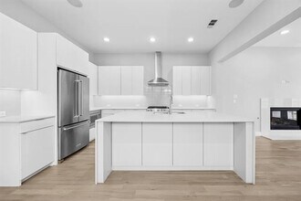 6529 Roper St in Dallas, TX - Building Photo - Building Photo