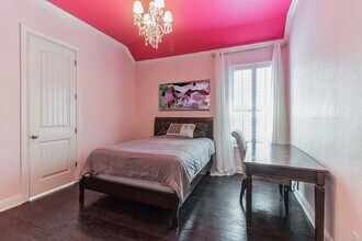 5900 Lipan Apache Bnd in Austin, TX - Building Photo - Building Photo