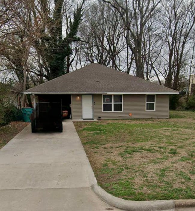 property at 1433 N Prospect Ave