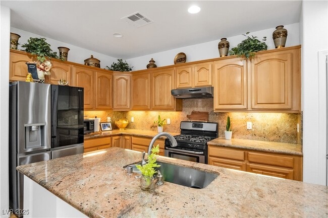 property at 7471 Coyote Cave Ave