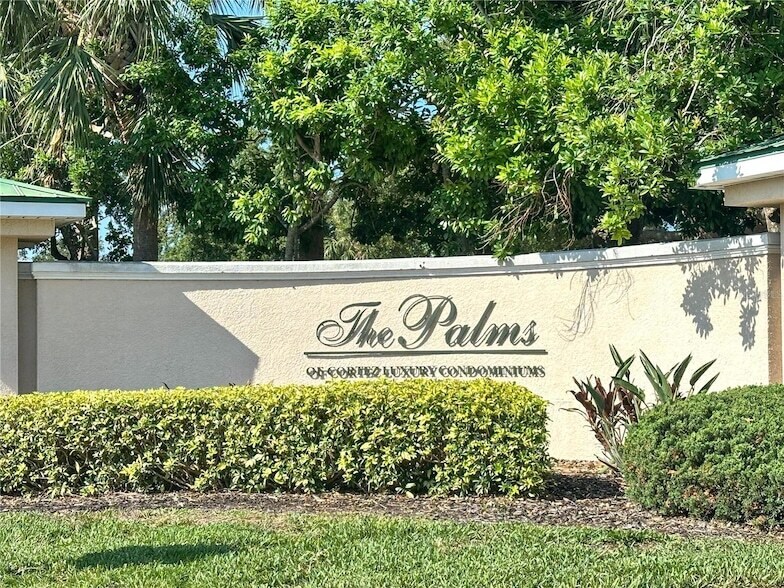 4802 51st St W, Unit 1115 in Bradenton, FL - Building Photo