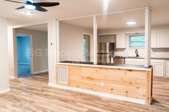 117 Pine Ridge Rd in Heiskell, TN - Building Photo - Building Photo