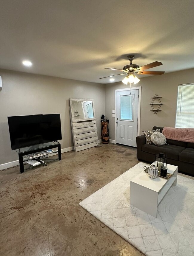 733 Orch in Ada, OK - Building Photo - Building Photo