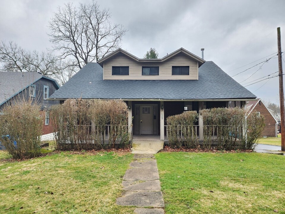 5309 Verona Rd in Verona, PA - Building Photo